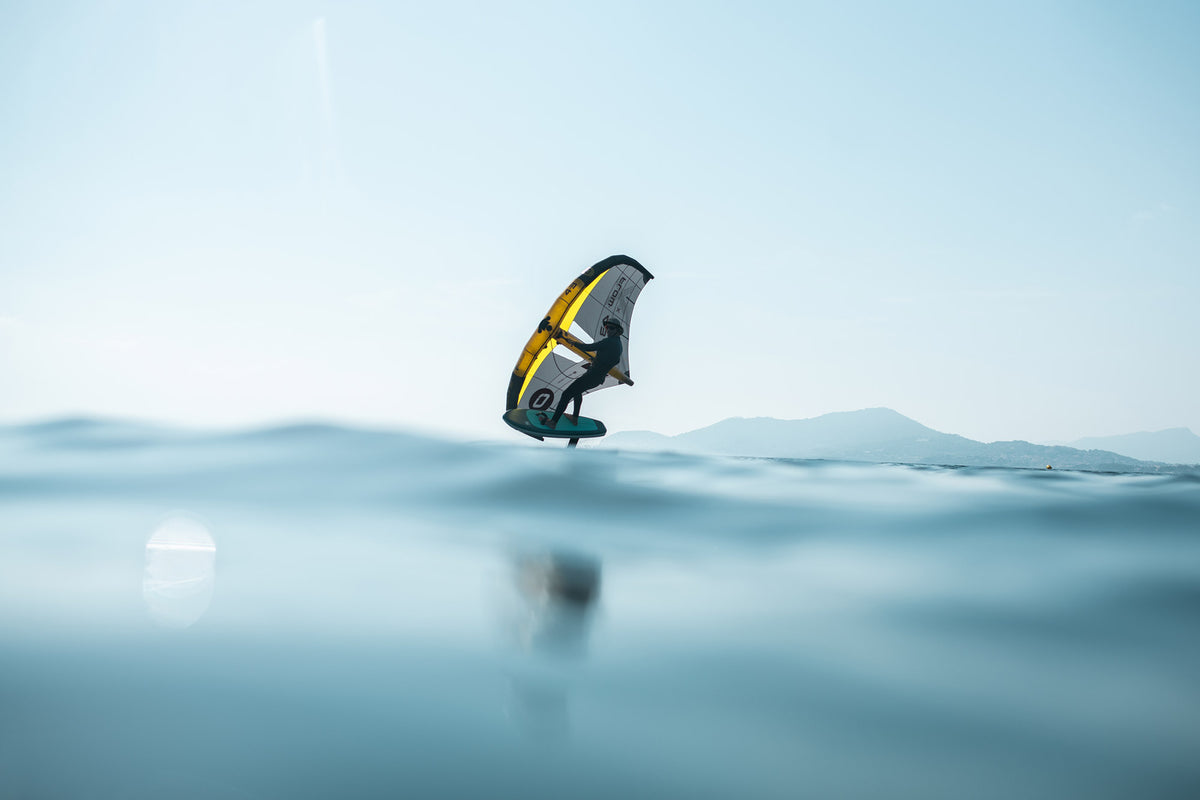 Ozone Flow V2 Ultra-X Wing on the water