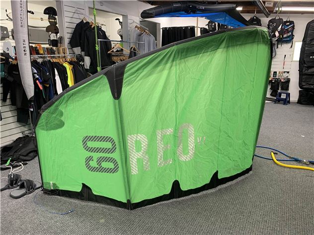 Ozone Reo V7 9m Used Kite Only